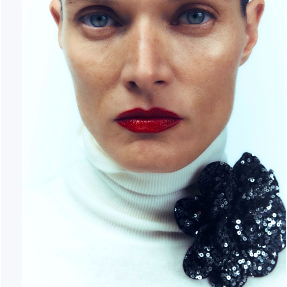 Floral sequin Brooch